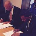 Sargasso: Bahamas Signs Hamilton Declaration