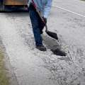 Govt Repairs Roads On Bermuda Day Route