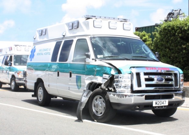 bermuda ambulance accident