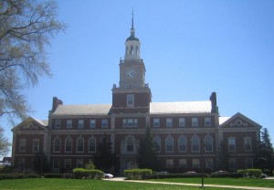 800px-Founders_Library,_Howard_University