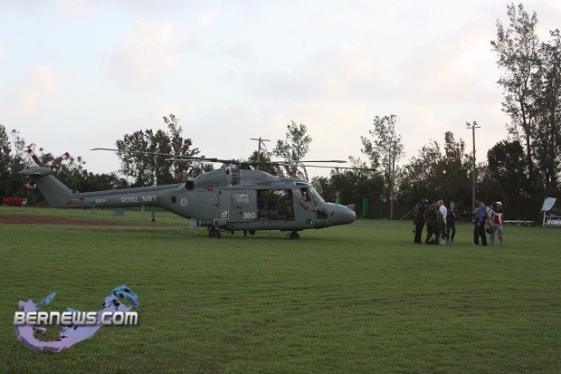 royal navy helicopter bermuda 2010 (1)