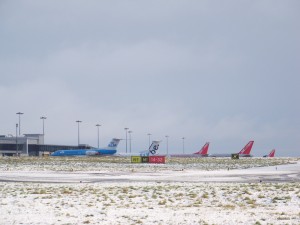 Aircraft_in_the_snow_Wiki
