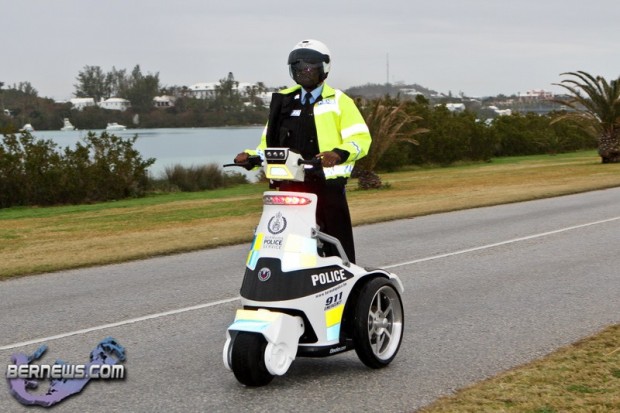 T3 Police Trike Bermuda Jan 16th 2011-1