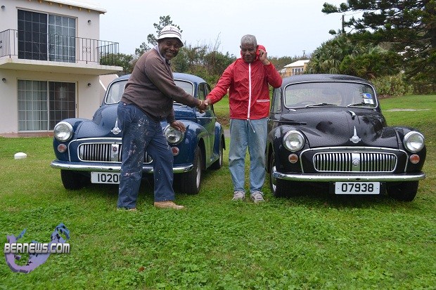 Cousins Drive Classic 1960s Morris Minor Cars in Bermuda - BermuDa Morris Minor Cars 6