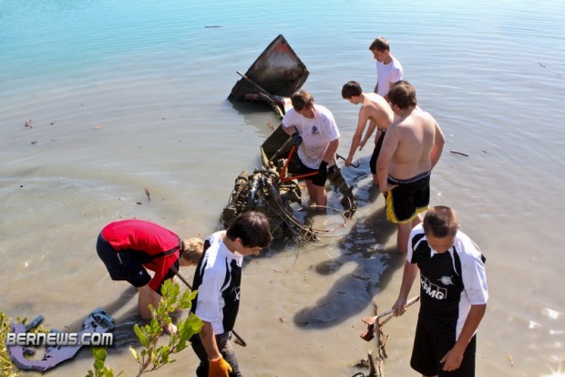 National U16 Rugby KBB Clean Up Bermuda Mar 20th 2011-1-7