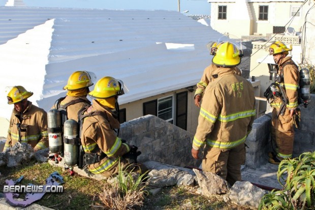 Residential Fire Loyal Hill Crescent Bermuda April 13 2011 (1 of 1)-1