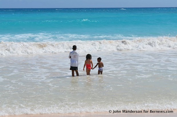 children on bermuda beach