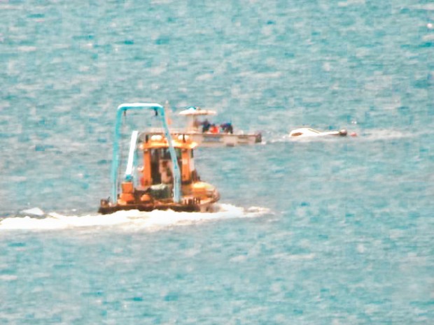 Fishing Vessel Sylvia 16 Rescue Bermuda Marine Police Heron 2 Marine & Ports buoy tender Dragon June 27 2011-1-2