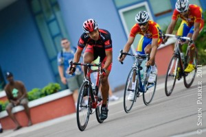 Dominique Mayho of Team Madison leads Mark Hatherly of Winner's Edge