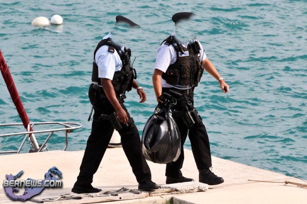 Drugs On Yacht Confiscated Bermuda August 1 2011-1-6_wm