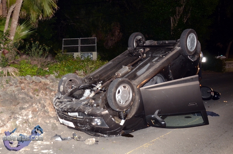 Accident-Middle-Road-Warwick-Bermuda-August-30-2012-4