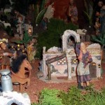 Almeida Family Portuguese Presepio Nativity Scene Christmas Bermuda, December 23 2012 (16)