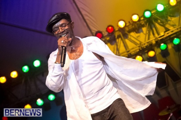 2013 beres hammond concert bermuda dismont (31)