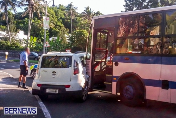 Car Bus Accident Bermuda, August 22 2013