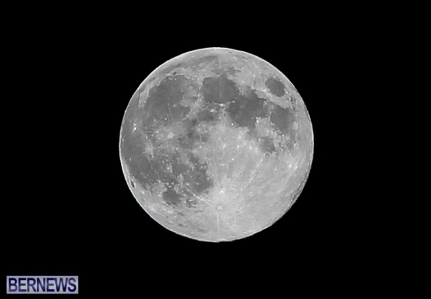 Full Moon  Bermuda, August 20 2013-1