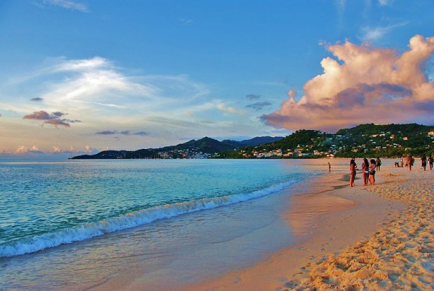 800px-Grand_Anse_Beach_Grenada