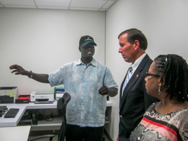 Bermuda HealthCare Services Open House September 2013 (4)