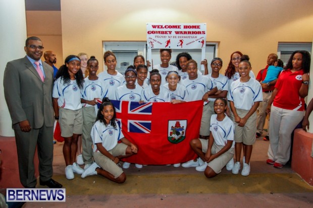 Bermuda U17 Womens Football Team, October 1, 2013-1