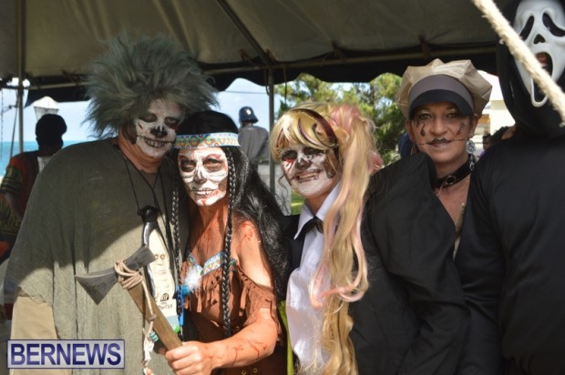 bermuda zombie walk 2013 (12)