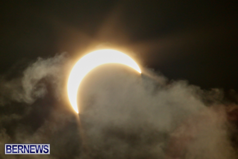 Bermuda-Solar-Eclipse-November-3-2013-11