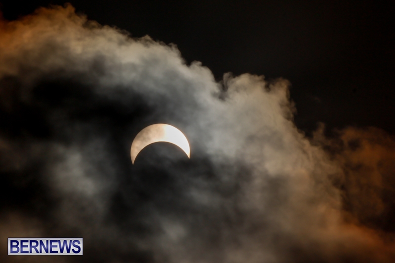 Bermuda-Solar-Eclipse-November-3-2013-17