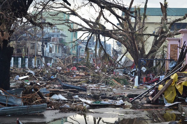 Tacloban_Typhoon_Haiyan_2013-11-14