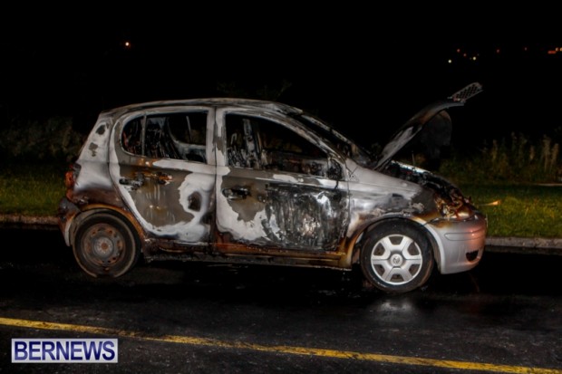 St David's Car Fire Bermuda, January 1 2014-1