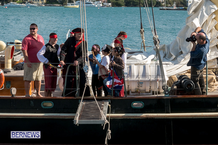 Pirates-of-Bermuda-March-9-2014-76