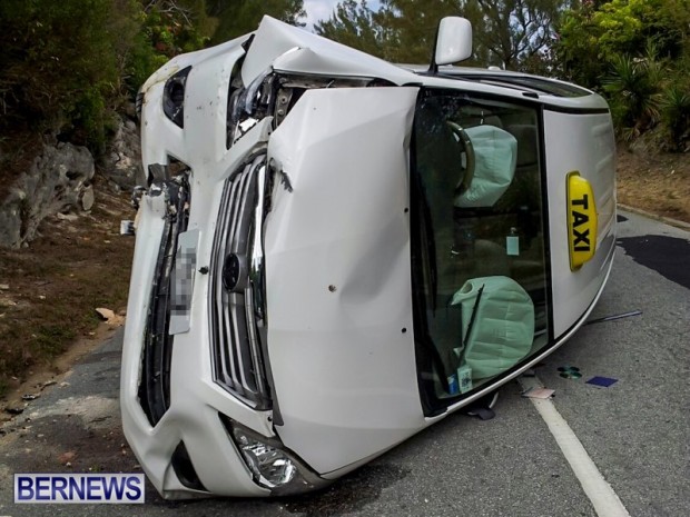 Accident Bermuda, May 25 2014-4