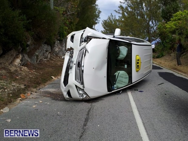 Accident Bermuda, May 25 2014-7