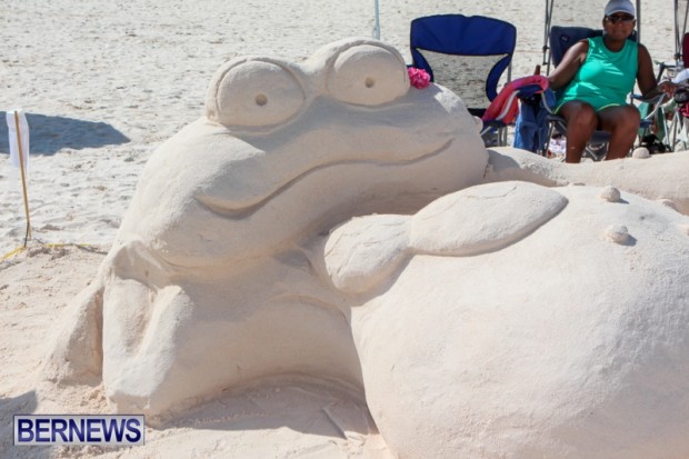Sand-Sculpture-Castle-Competition-Bermuda-wdfewfrwrw
