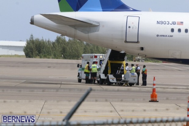 jetblue bermuda divert 20 aug 14 5