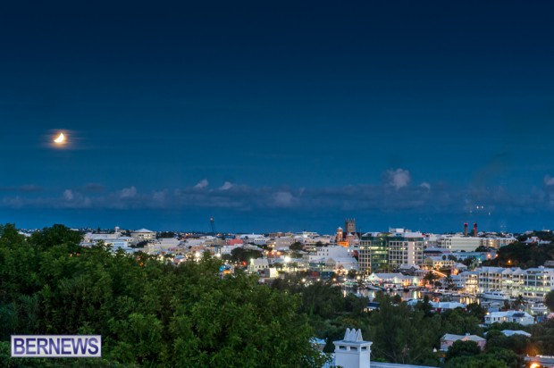 Bermuda eclipse moon october 2014 (1)