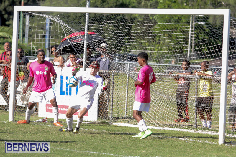 Football-NVCC-vs-PHC-Bermuda-October-5-2014-5