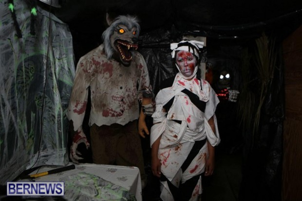 Cedar Hill Haunted House Bermuda, October 31 2014-22