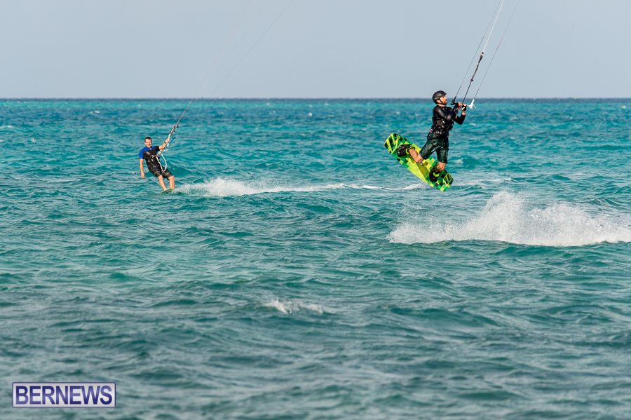 Bermuda-Kite-Surfers-2014-Dec-4