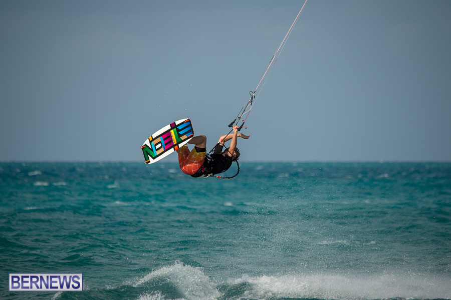 Bermuda-Kite-Surfers-2014-Dec-60