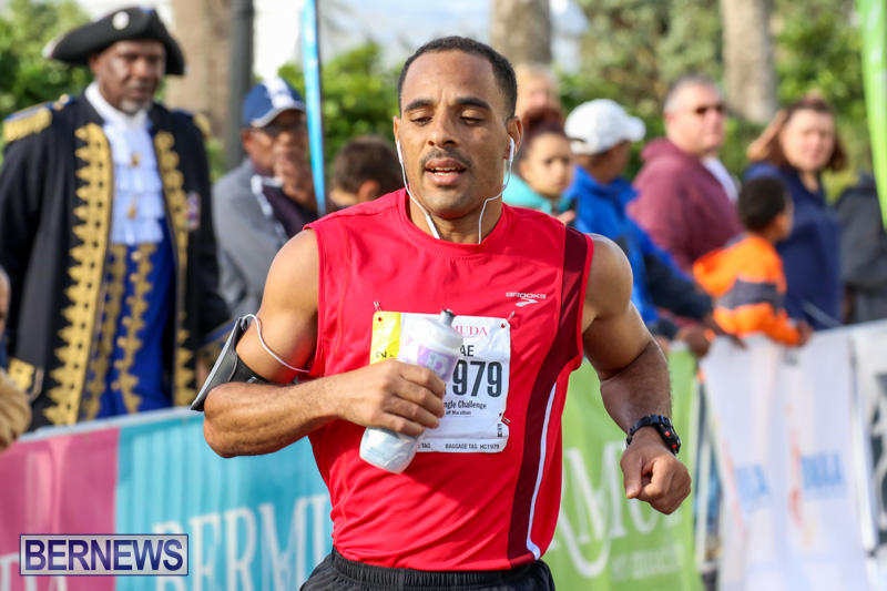 Race-Weekend-Marathon-Finish-Line-Bermuda-January-18-2015-35
