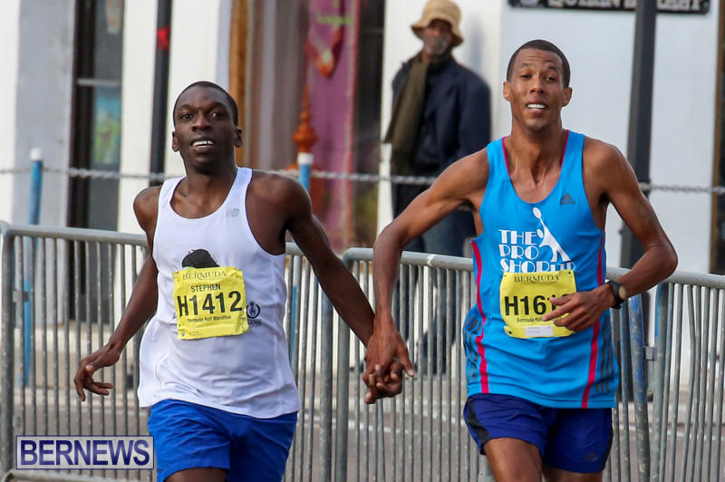 Race-Weekend-Marathon-Finish-Line-Bermuda-January-18-2015-5