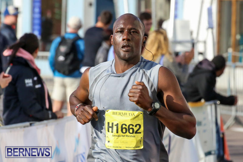 Race-Weekend-Marathon-Finish-Line-Bermuda-January-18-2015-75