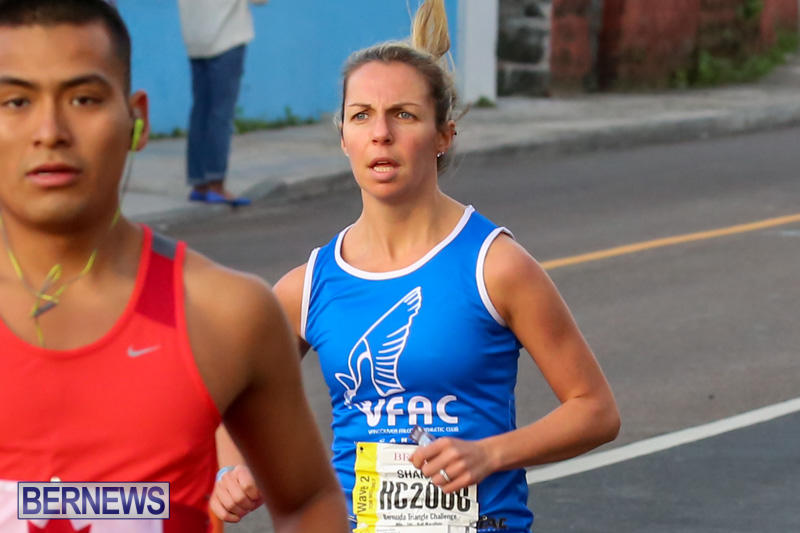 Race-Weekend-Marathon-Start-Bermuda-January-18-2015-38