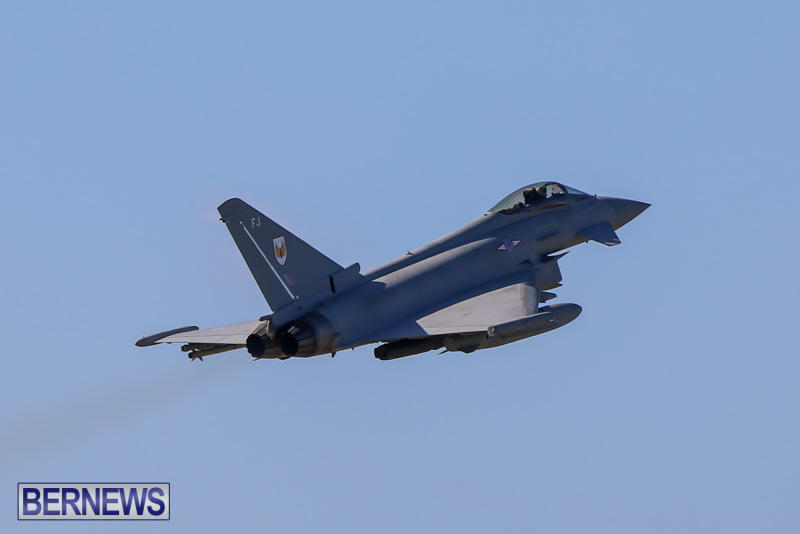 Royal-Air-Force-RAF-Typhoon-A330-200-Voyager-Bermuda-January-7-2015-19