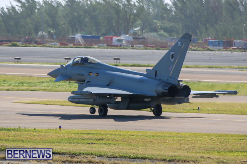 Royal-Air-Force-RAF-Typhoon-A330-200-Voyager-Bermuda-January-7-2015-2