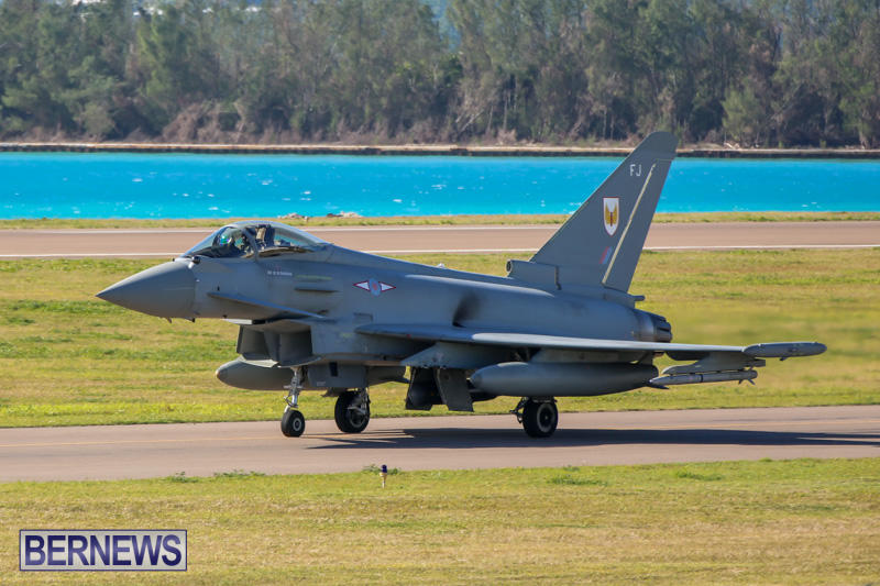 Royal-Air-Force-RAF-Typhoon-A330-200-Voyager-Bermuda-January-7-2015-3