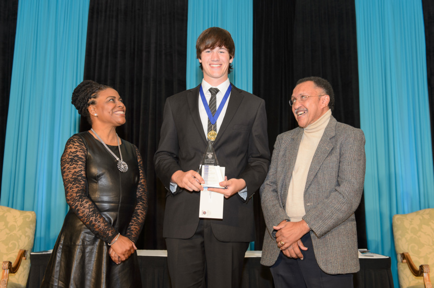 2015-Outstanding-Teen-Awards-Anthony-Wade-39
