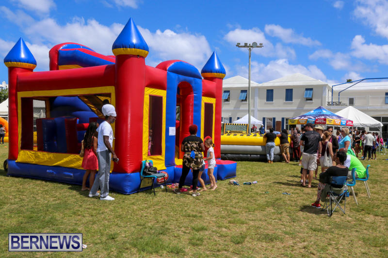 Somersfield-Academy-Fair-Bermuda-May-16-2015-56