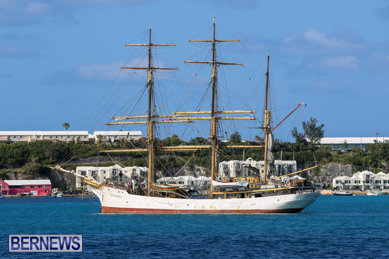 St-Georges-Harbour-Yachts-Bermuda-May-16-2015-13