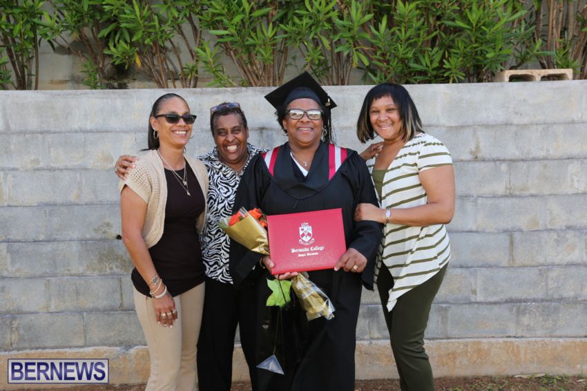 bermuda-college-graduation-2015-12