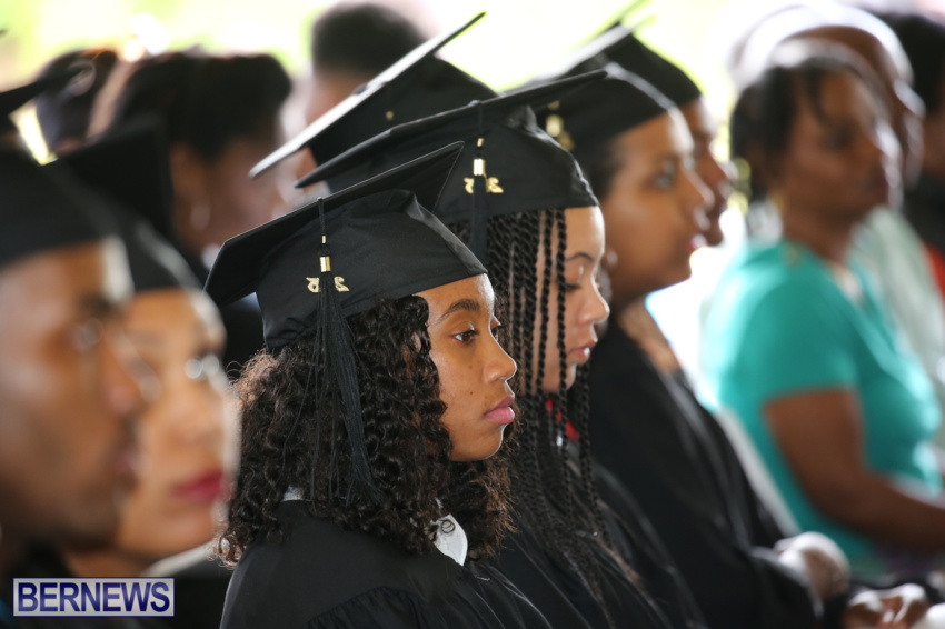 bermuda-college-graduation-2015-33