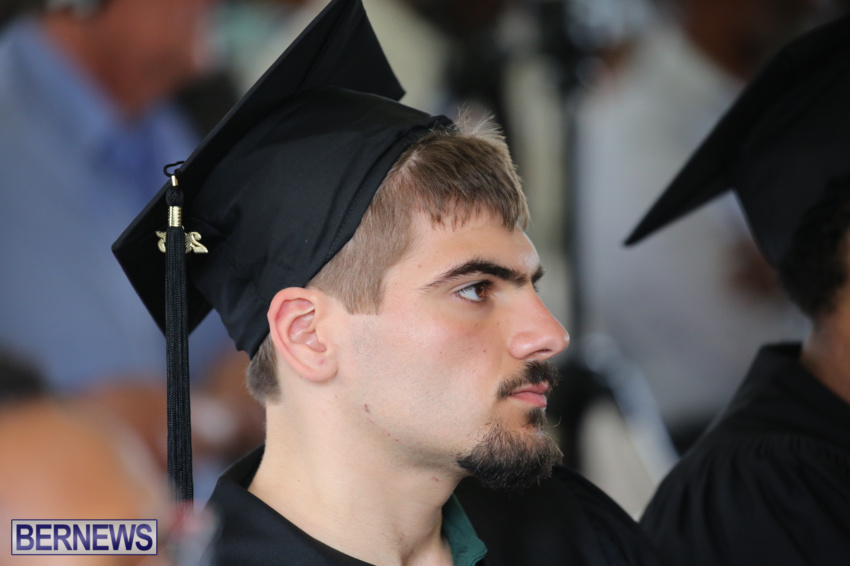 bermuda-college-graduation-2015-36